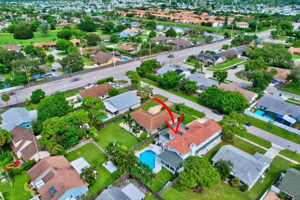 5 Bedroom Mansion With Pool And Non-Heated Jacuzzi Games In Boynton Beach Buitenkant foto