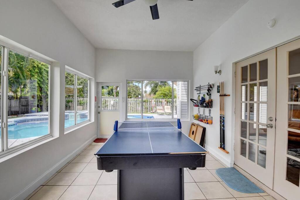 5 Bedroom Mansion With Pool And Non-Heated Jacuzzi Games In Boynton Beach Buitenkant foto