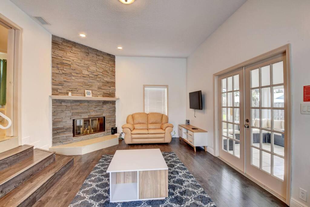 5 Bedroom Mansion With Pool And Non-Heated Jacuzzi Games In Boynton Beach Buitenkant foto