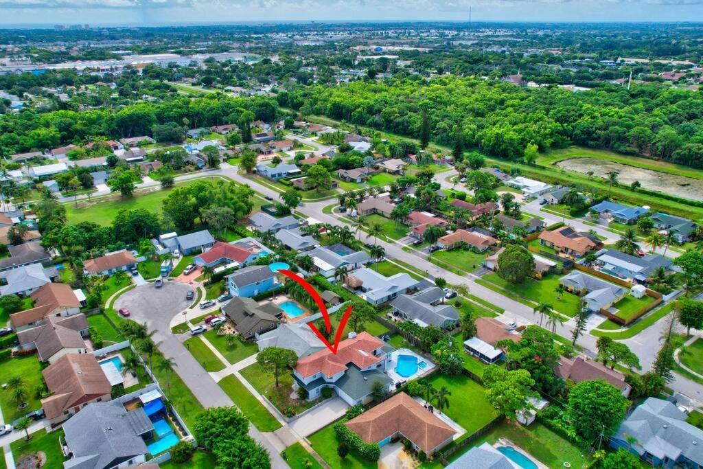 5 Bedroom Mansion With Pool And Non-Heated Jacuzzi Games In Boynton Beach Buitenkant foto