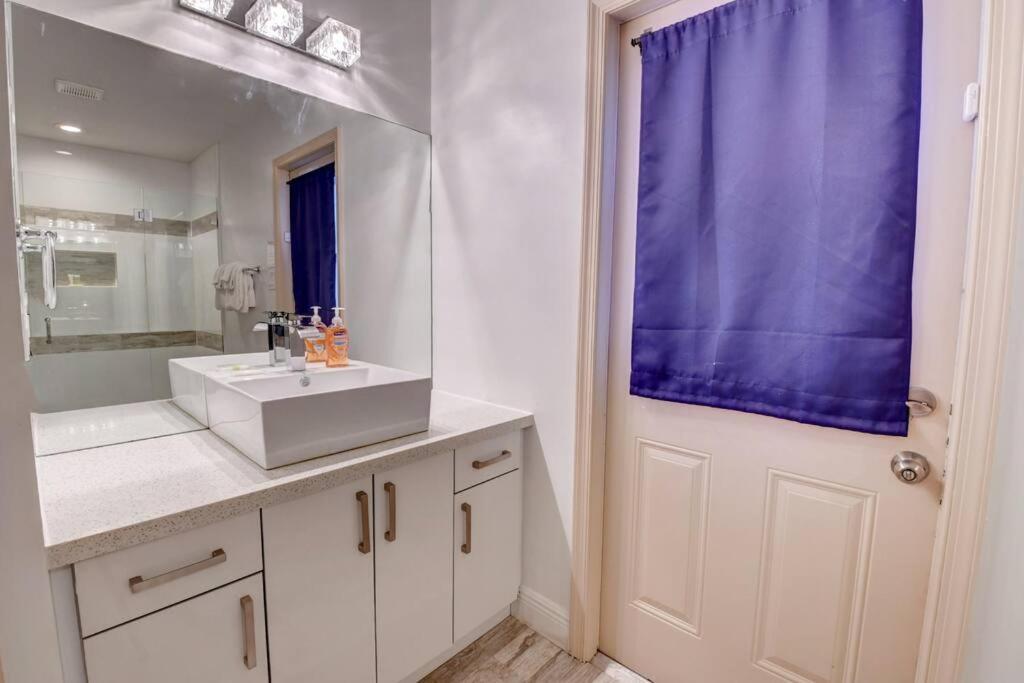 5 Bedroom Mansion With Pool And Non-Heated Jacuzzi Games In Boynton Beach Buitenkant foto